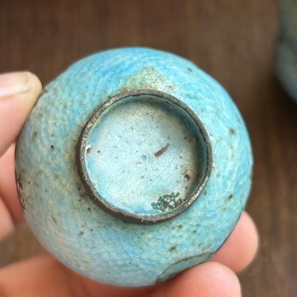 Set of Vintage Chinese Mini Cloisonne Stacked Salt Pepper Shaker Cellars - Picture 6 of 11